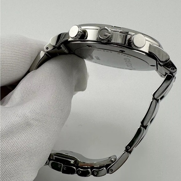 Gucci Men's Series Black Dial Watch - YA101309 - Picture 5 of 5